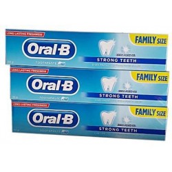 Oral-B Strong Teeth Family Size Toothpaste 140g